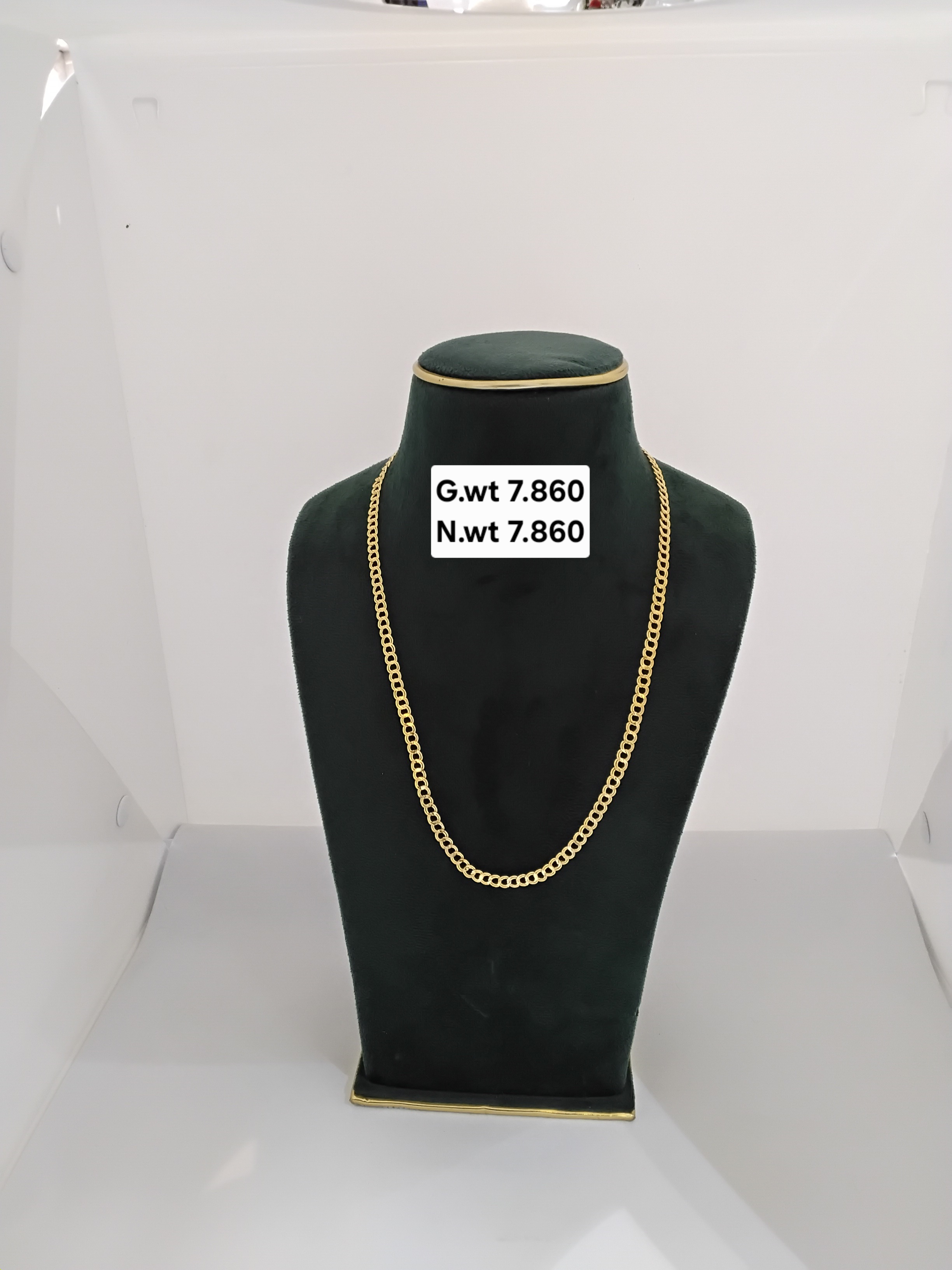 Gold chain 