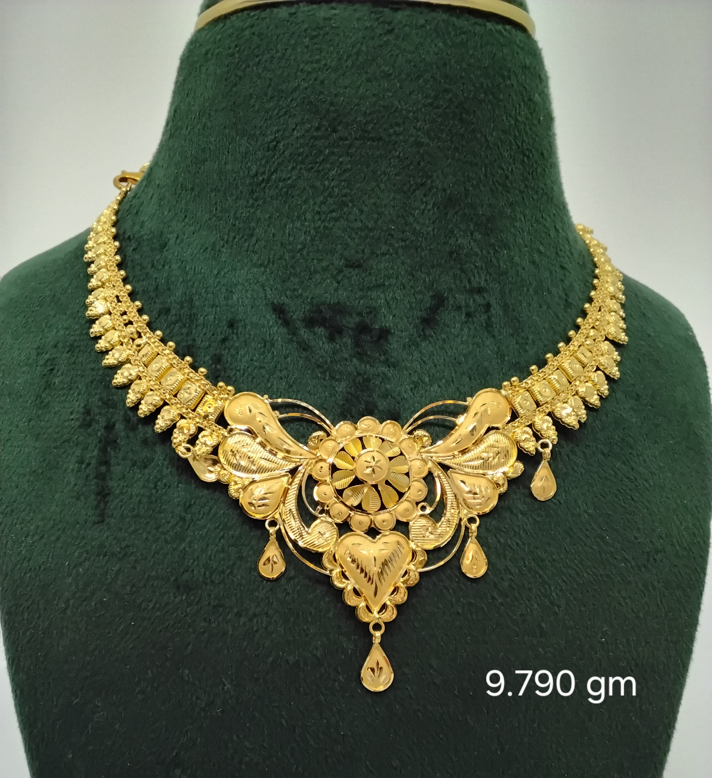 Fancy Necklace 