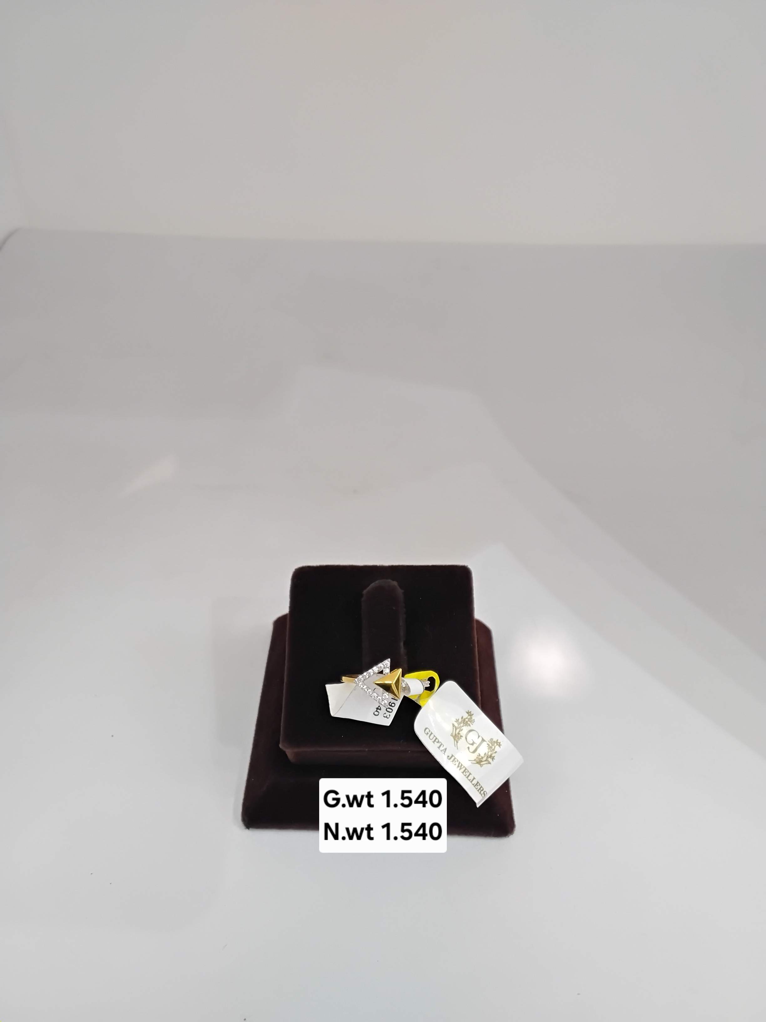 Fancy Ring