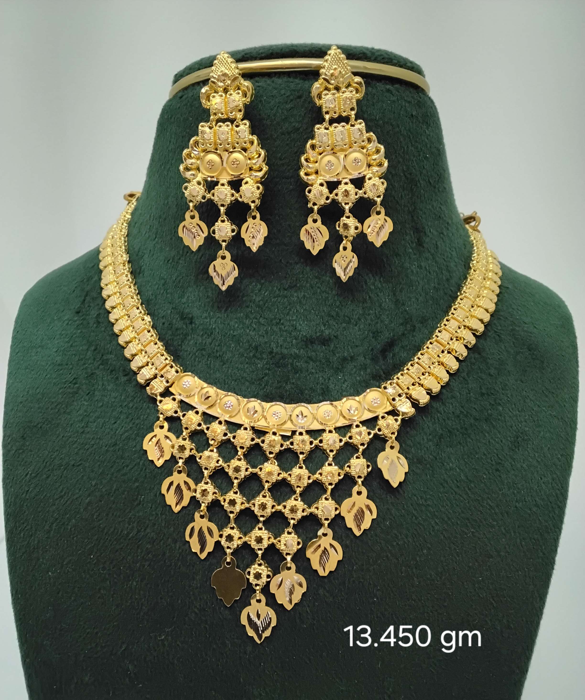 Necklace set 