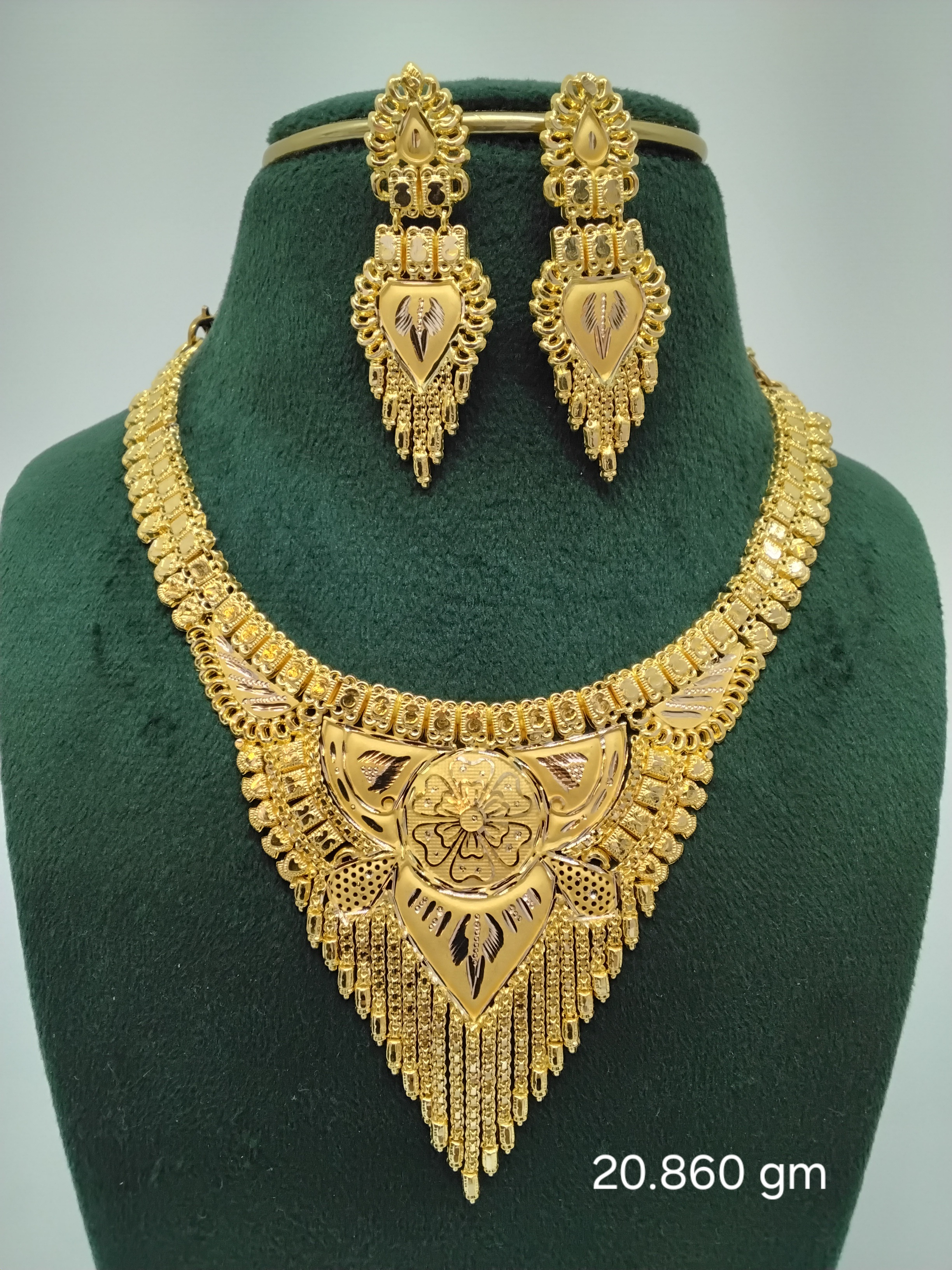 Necklace Set