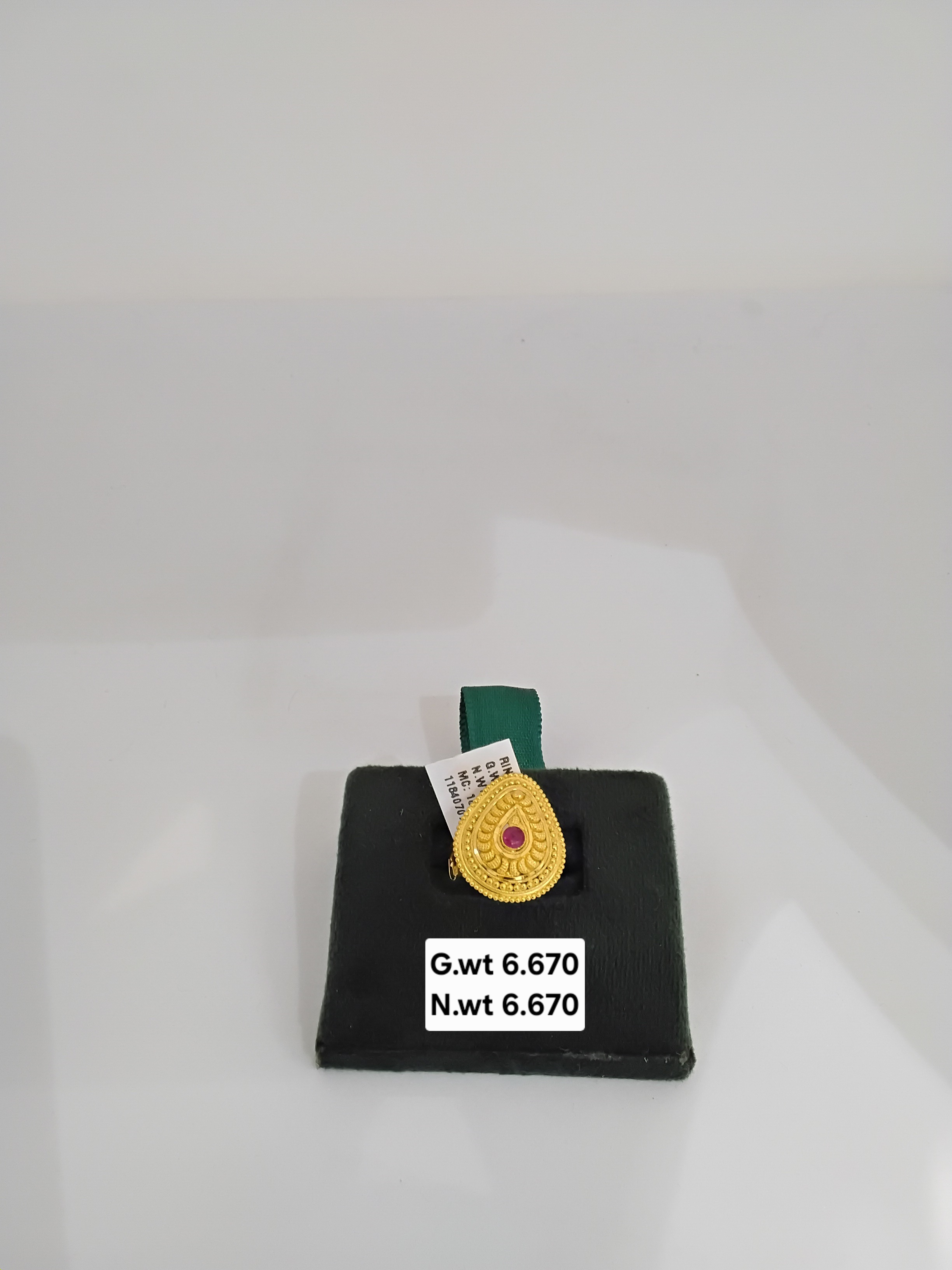 Fancy Ring