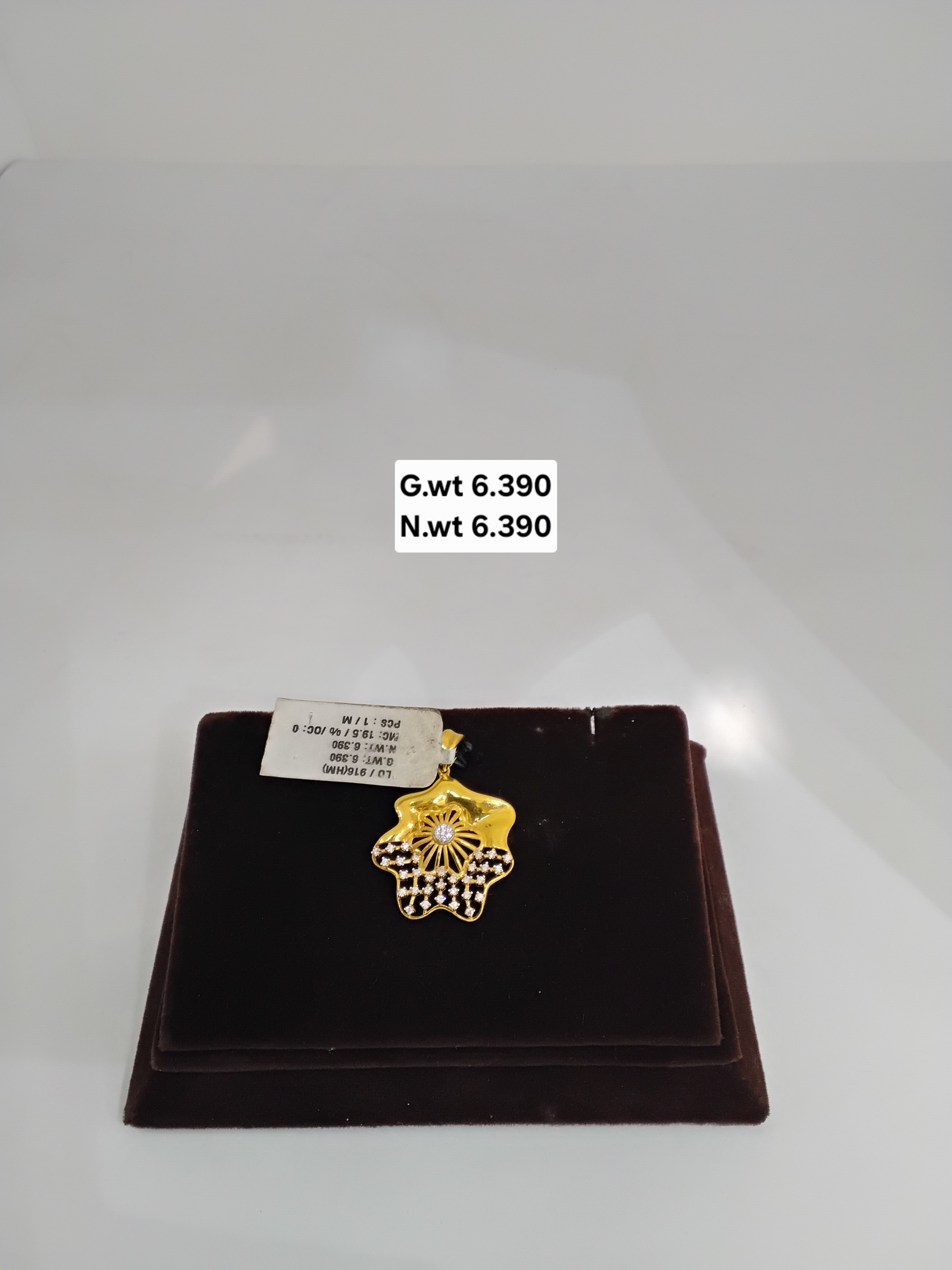 Floral Gold Pendant