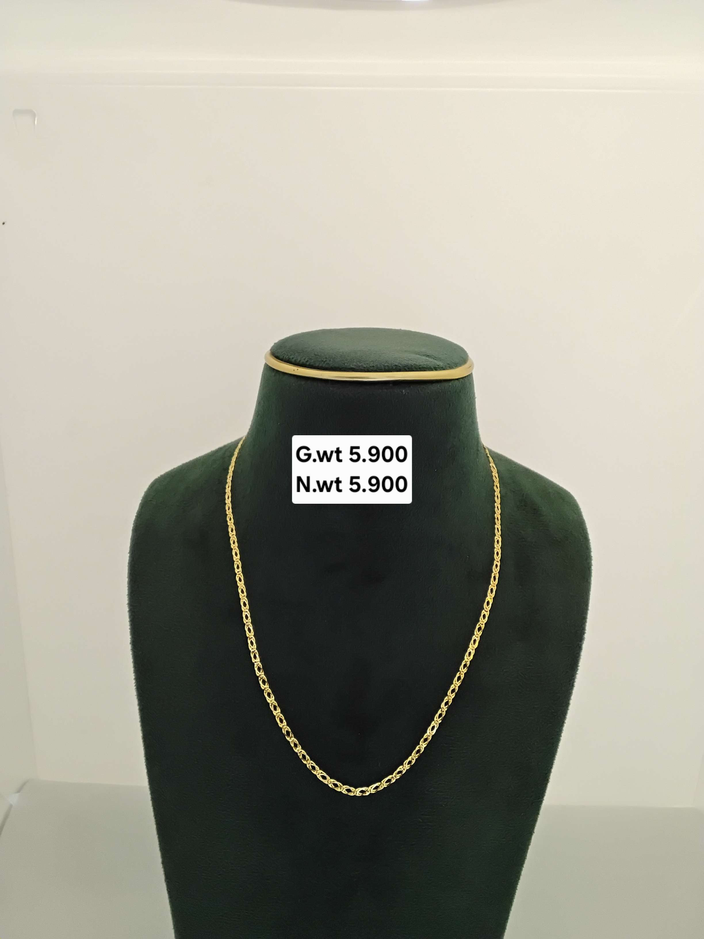 Gold chain 