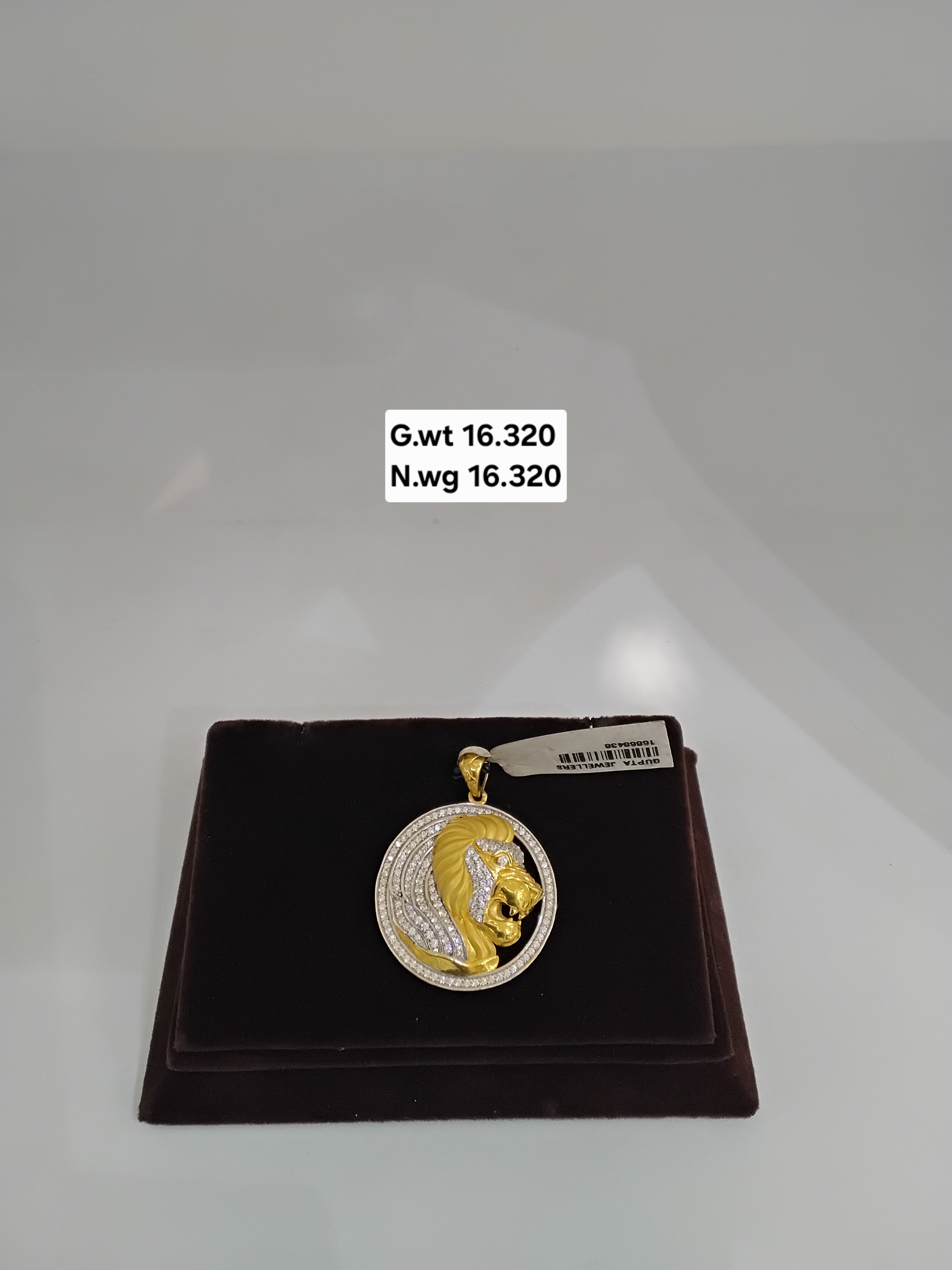 Lion Head Gold Pendant