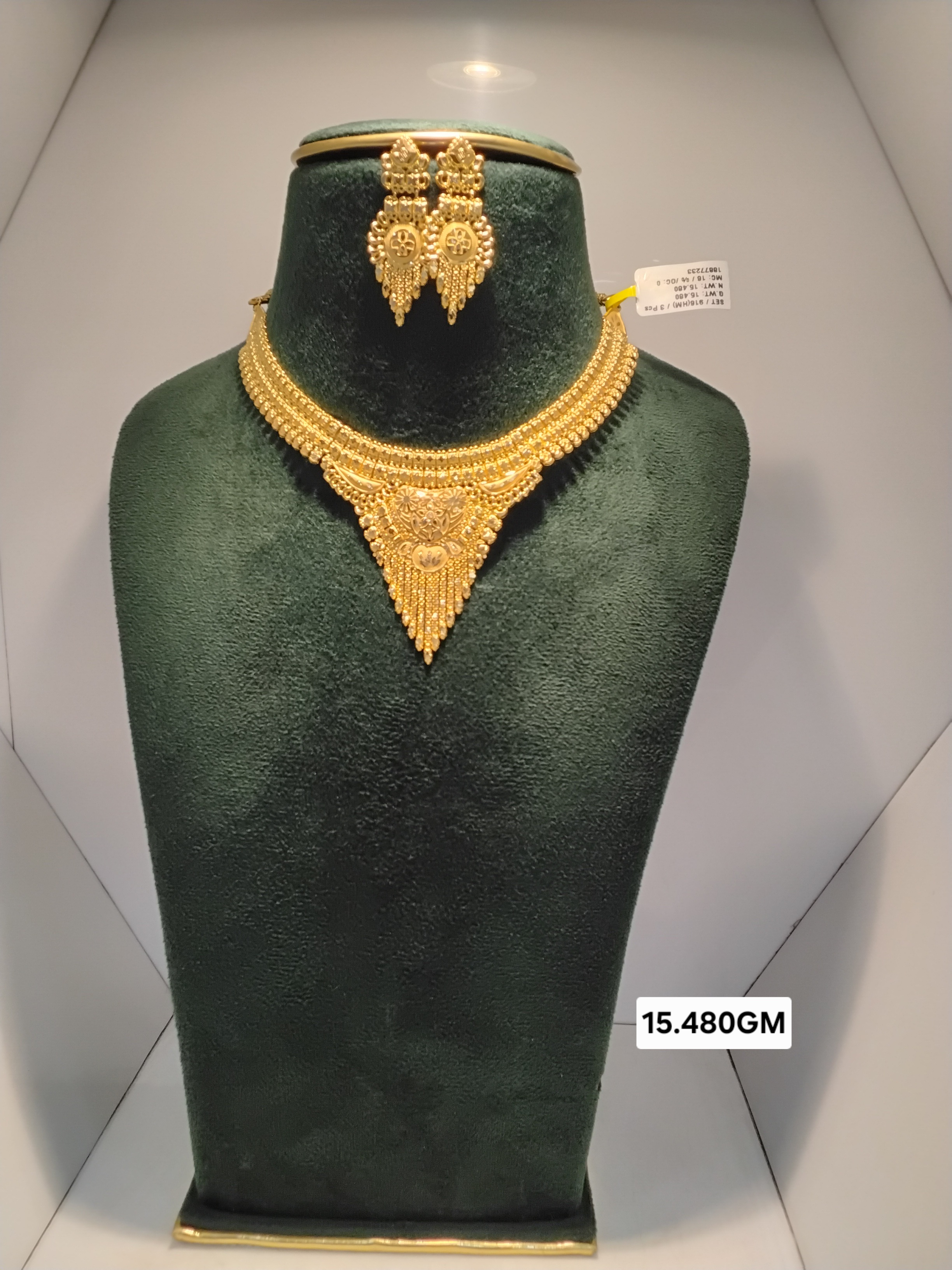 Necklace set 