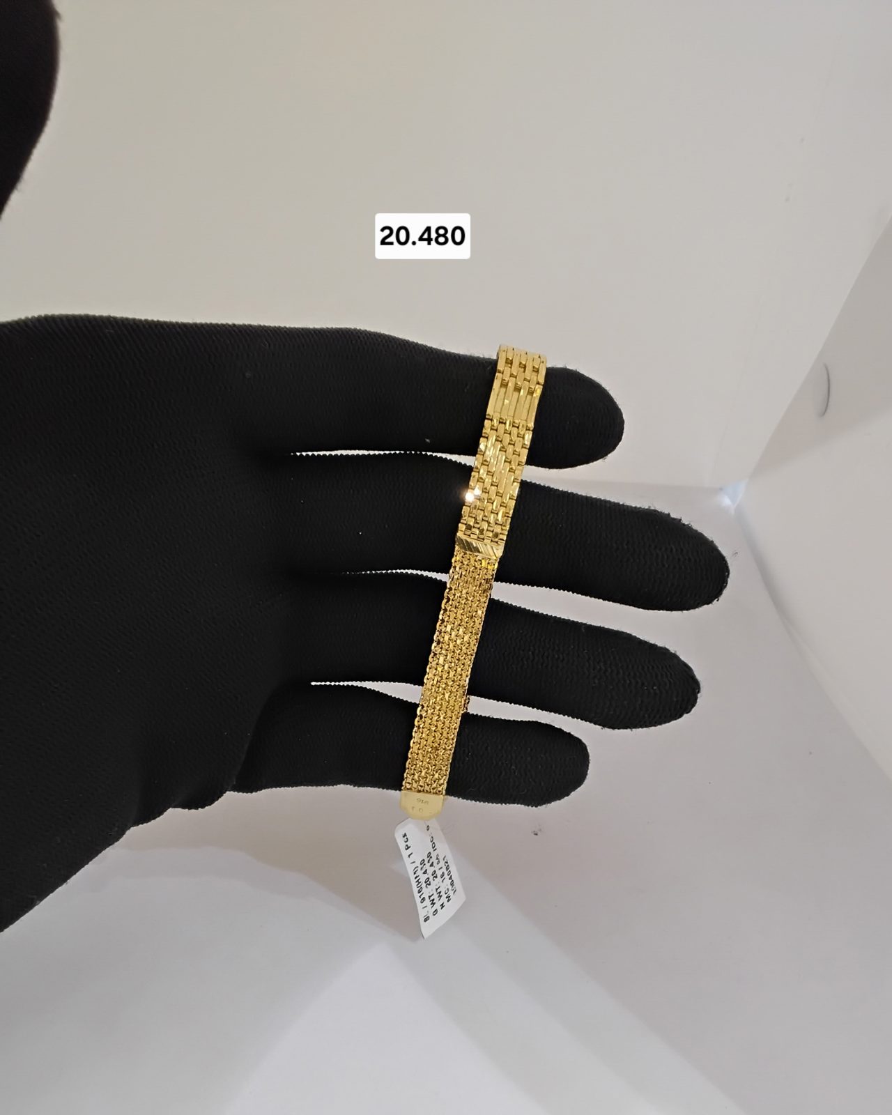 Gold bracelet 