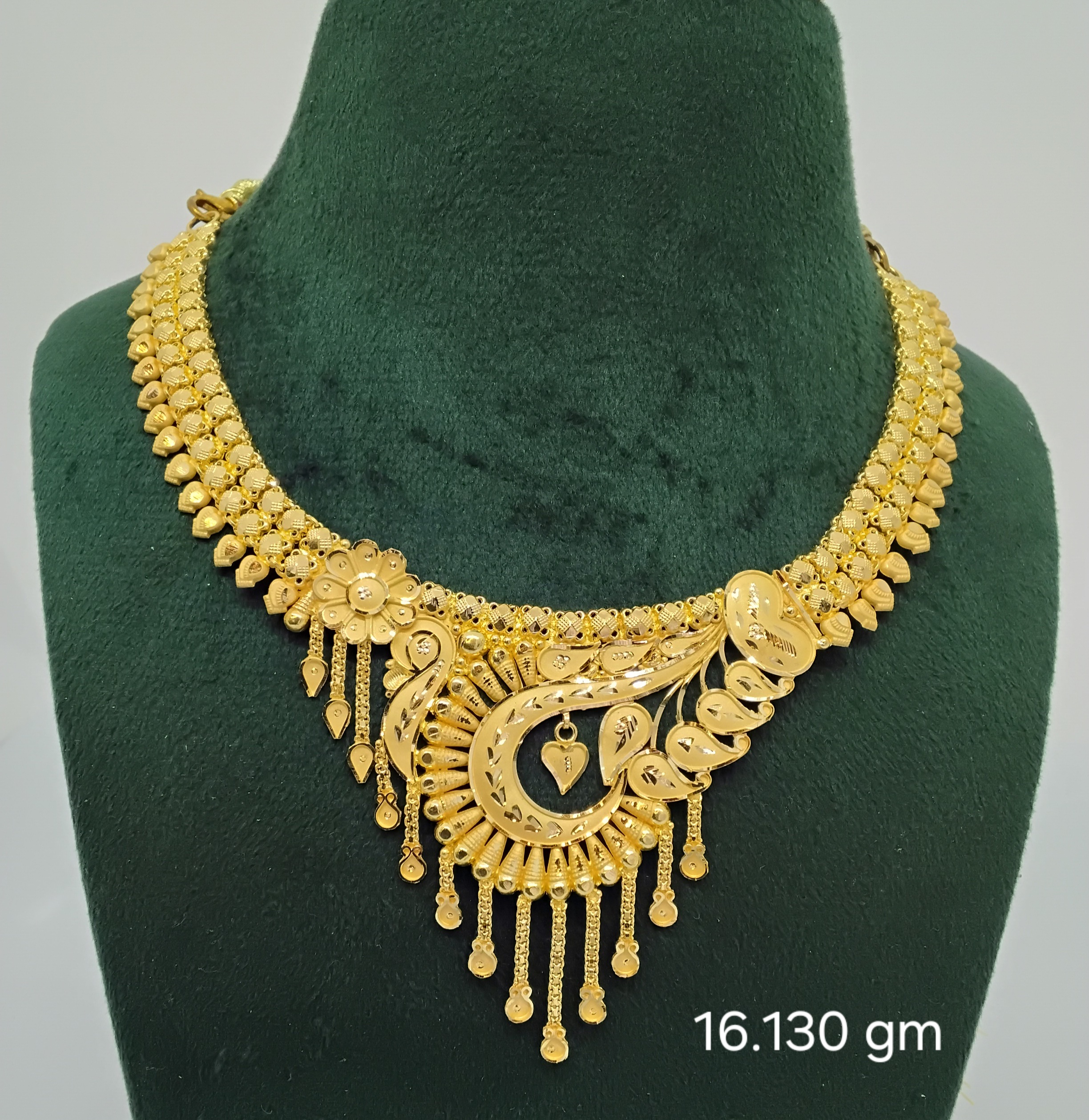 Fancy Necklace 