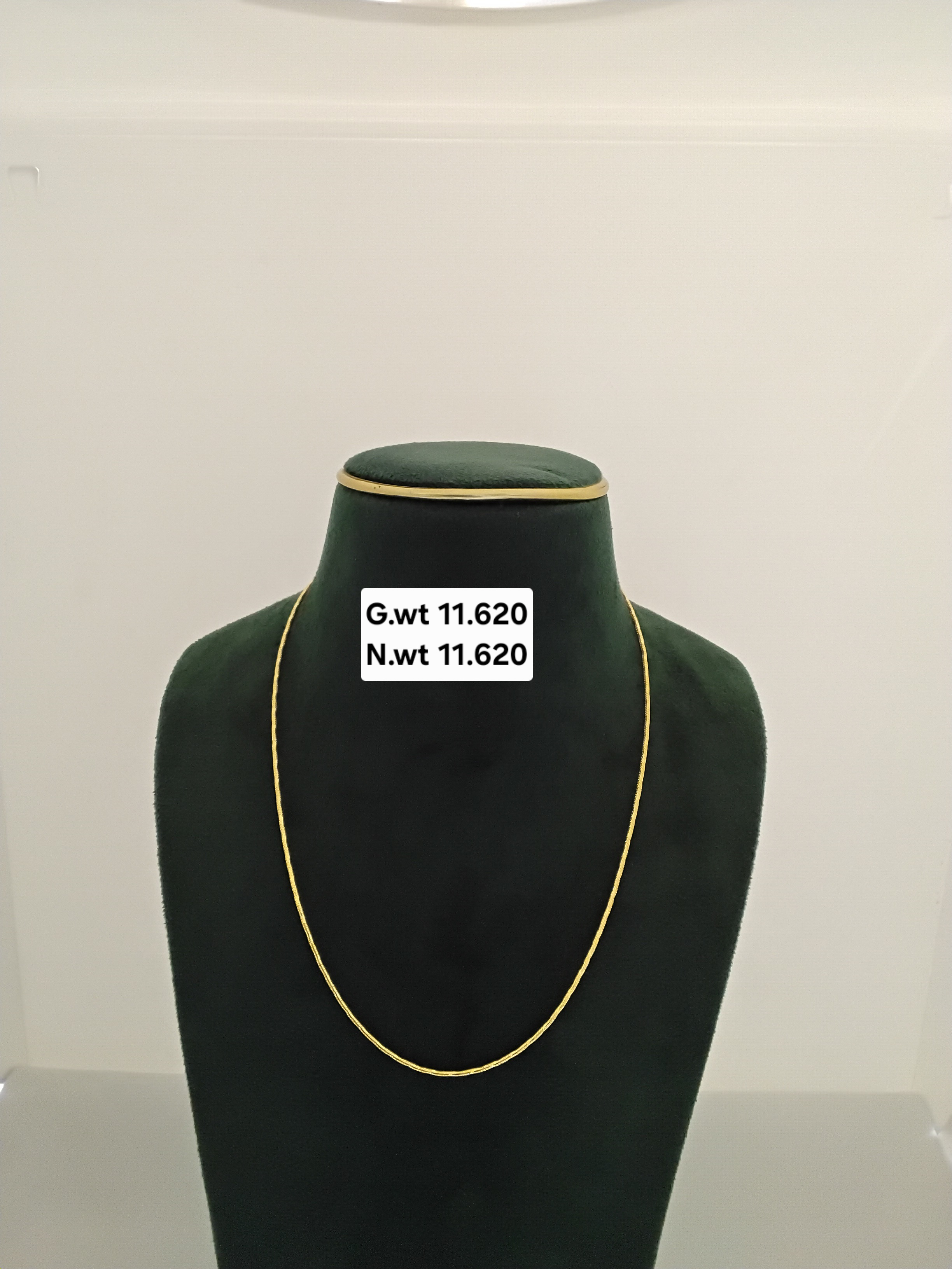 Gold chain 
