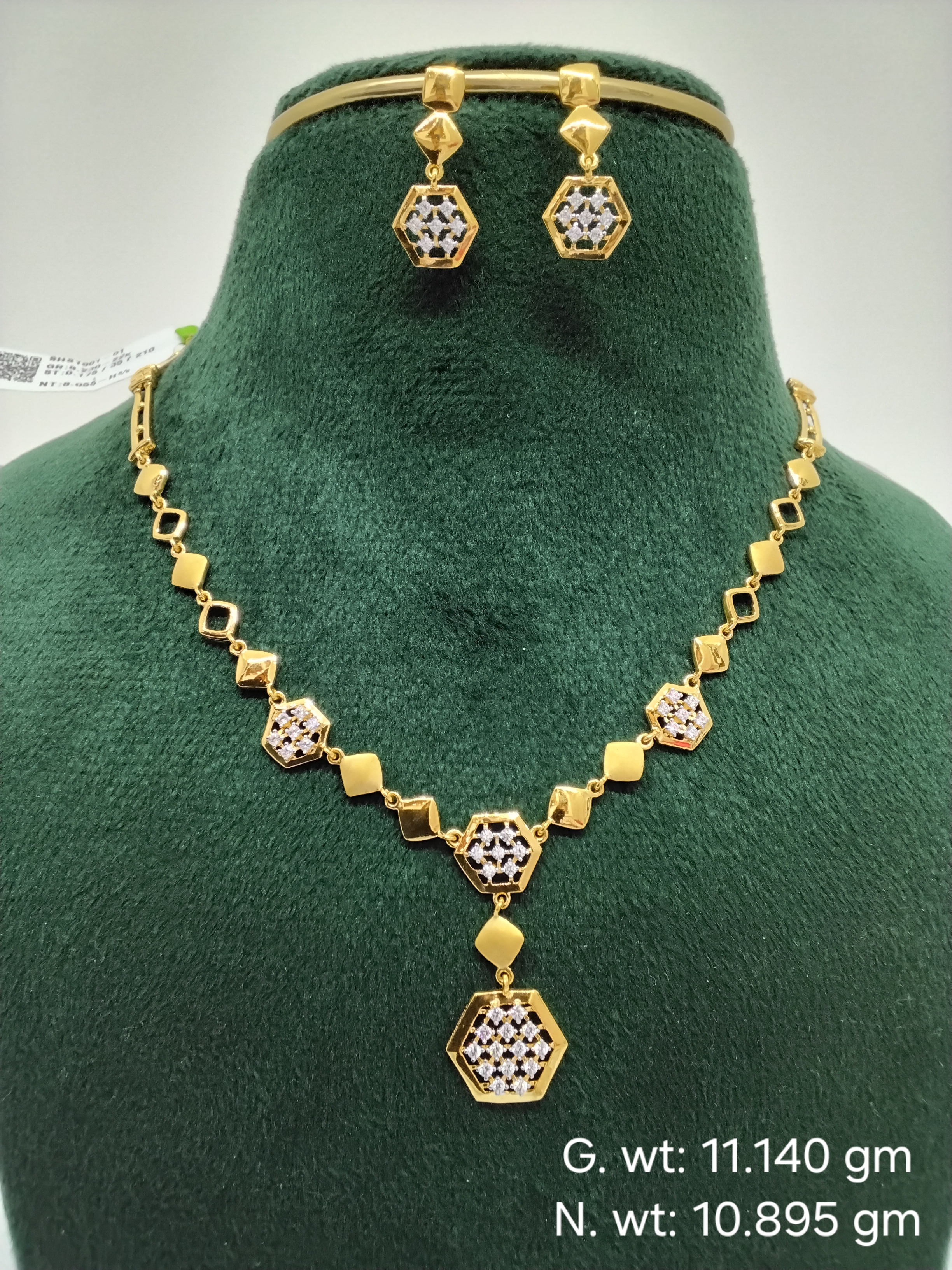 Necklace set 