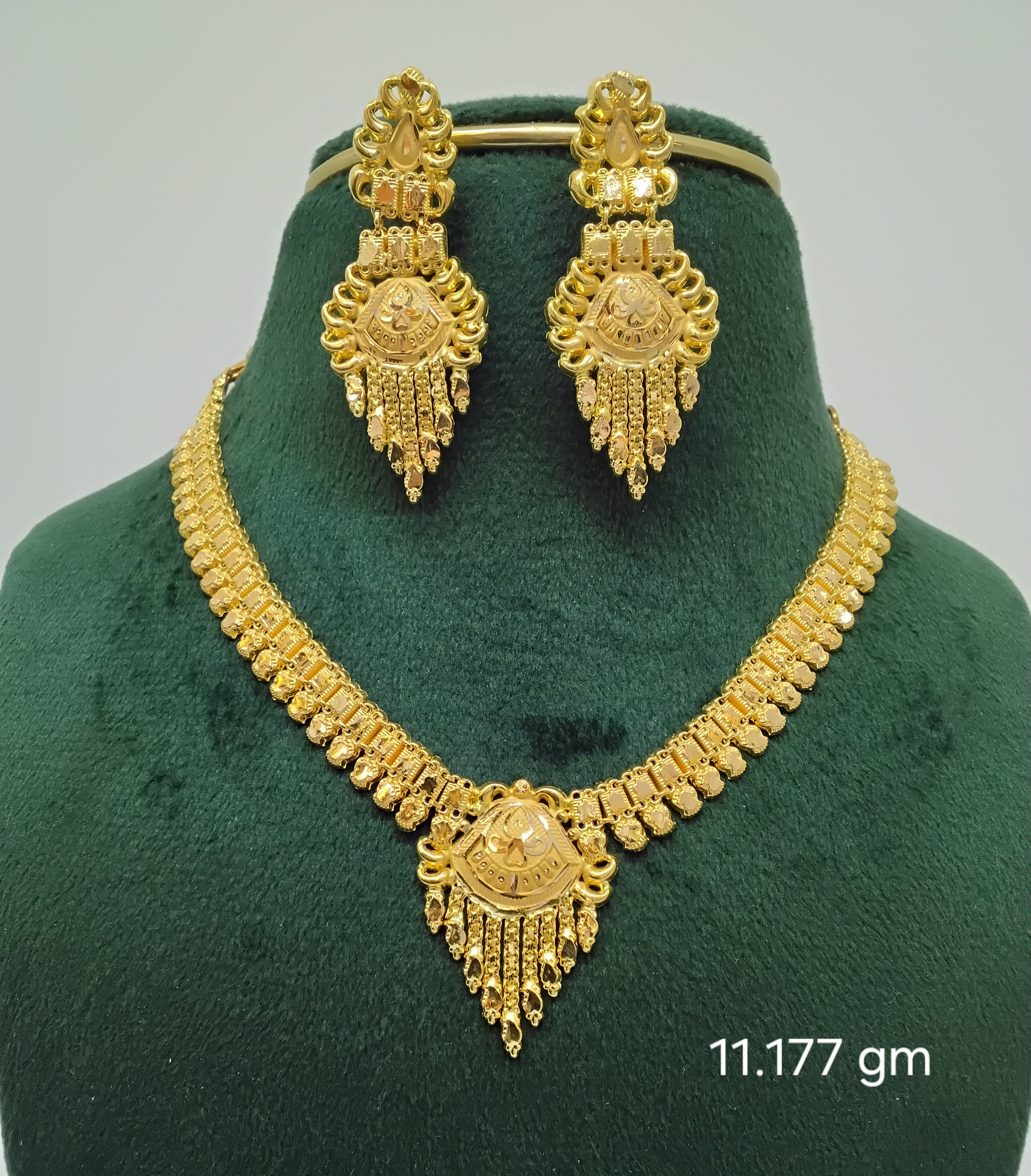 Necklace Set