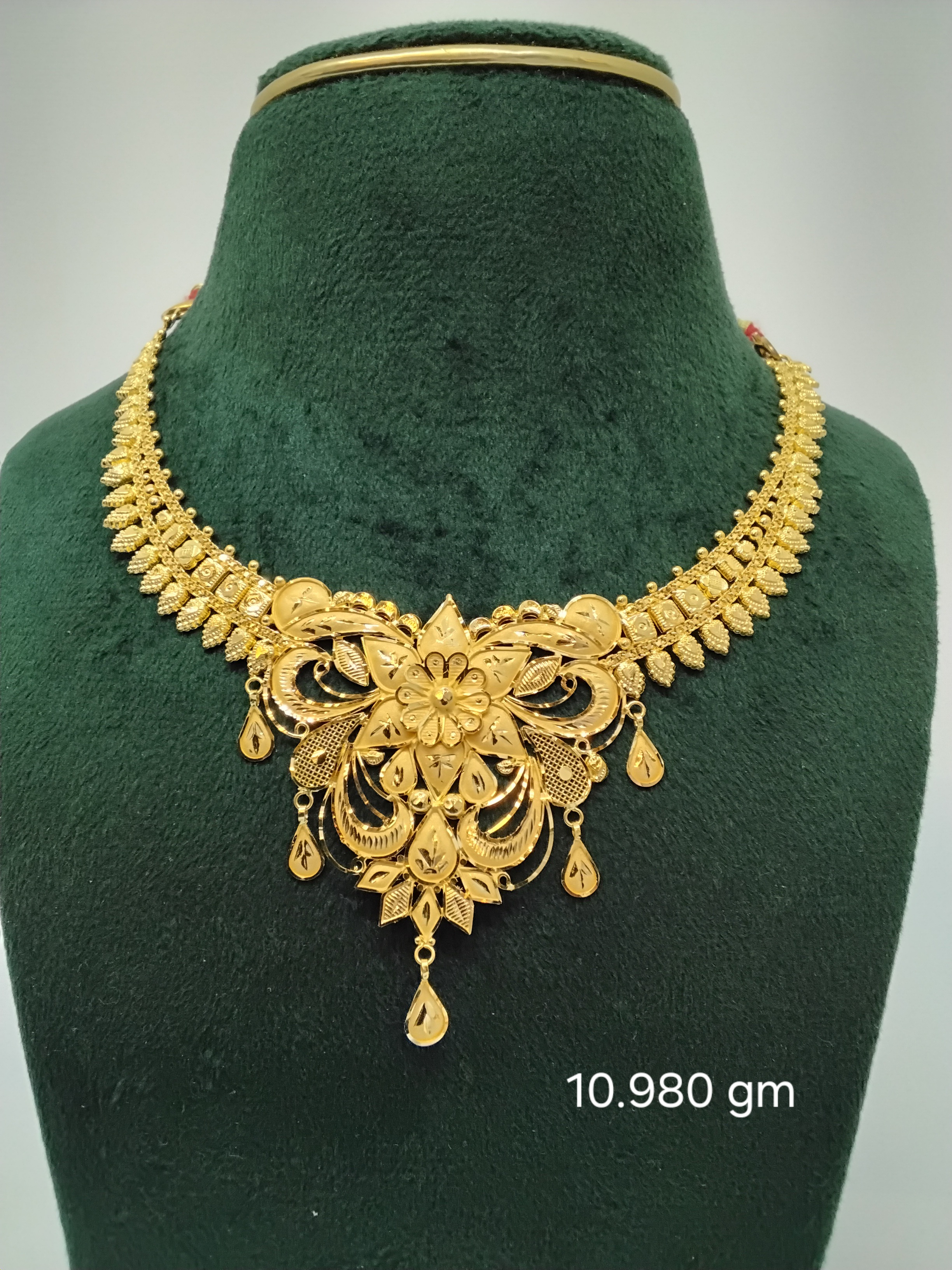 Fancy Necklace 