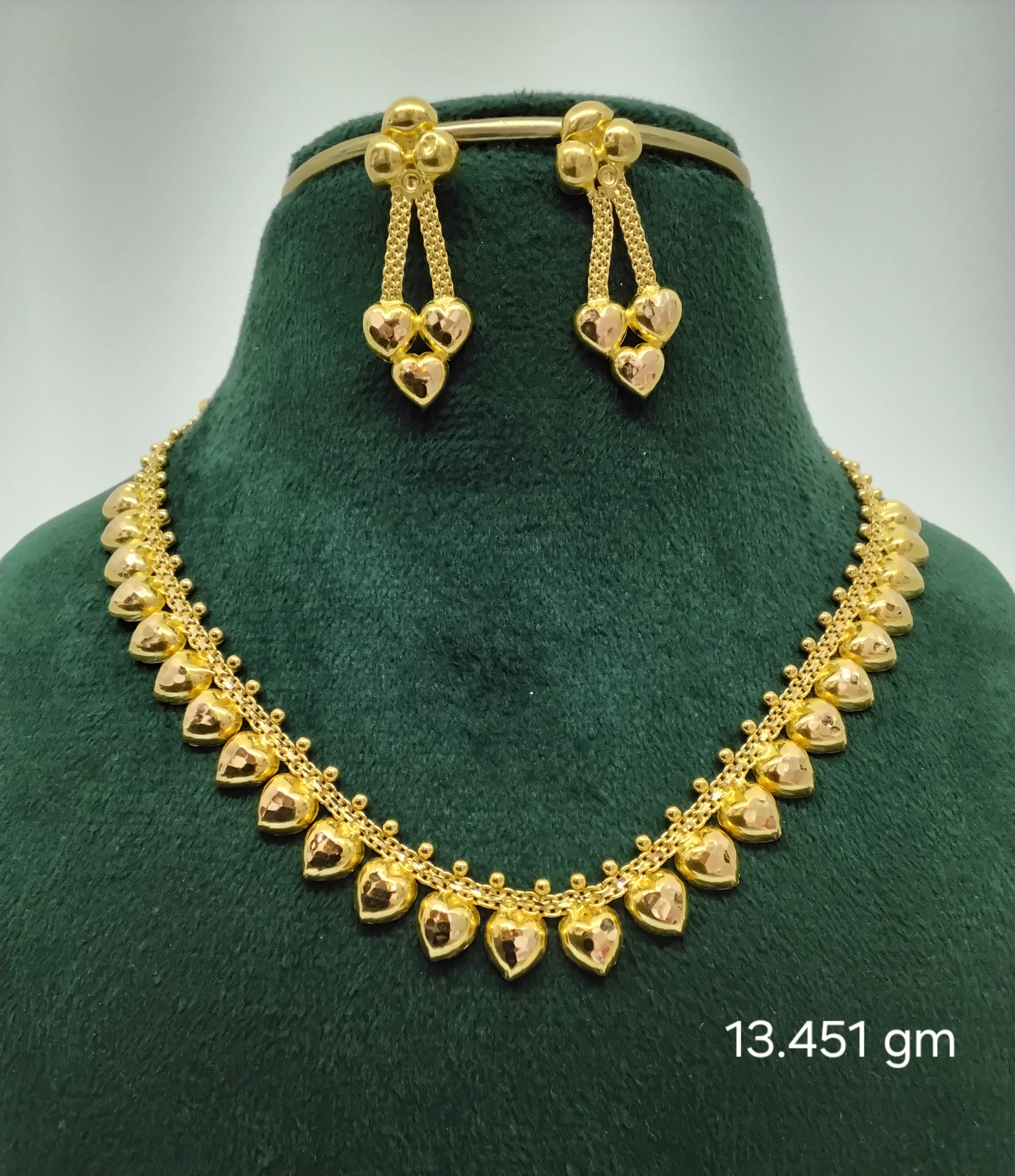 Necklace set 