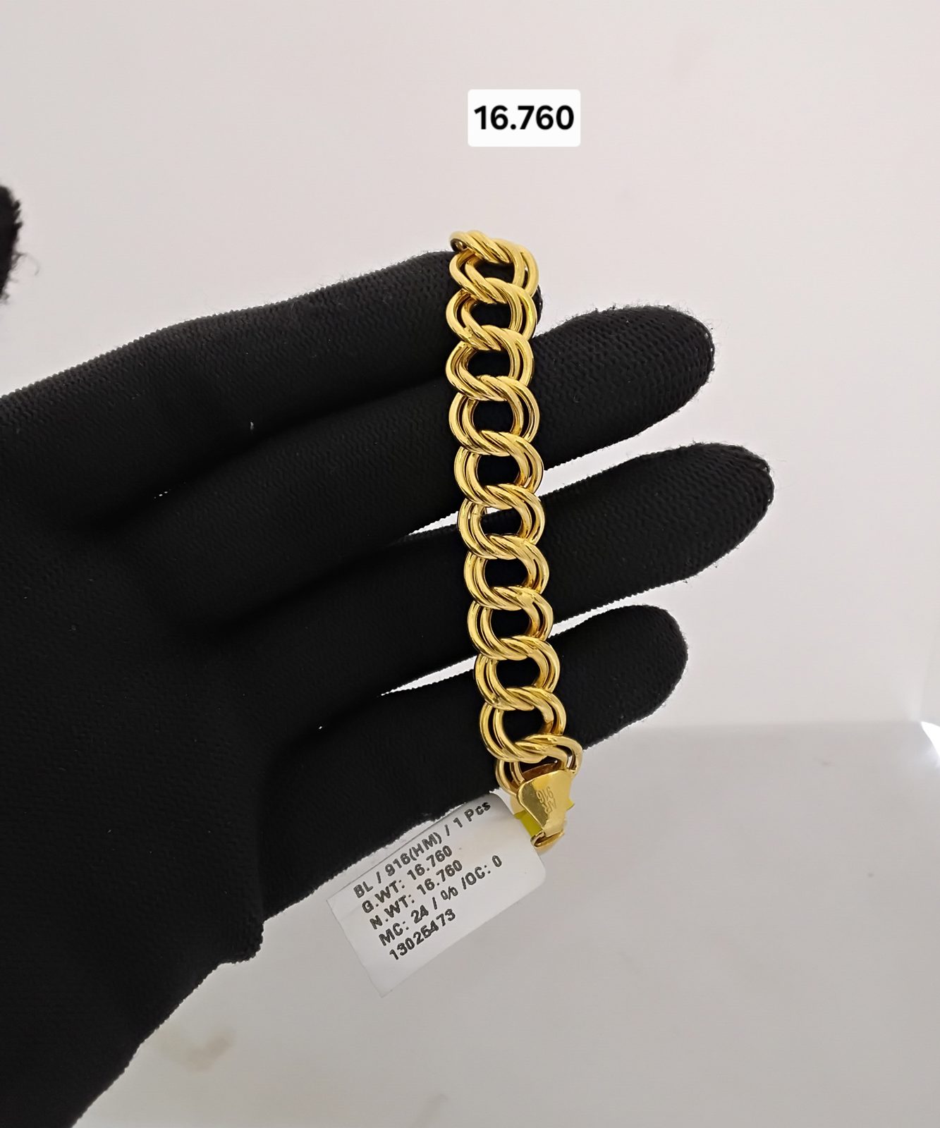Gold bracelet 