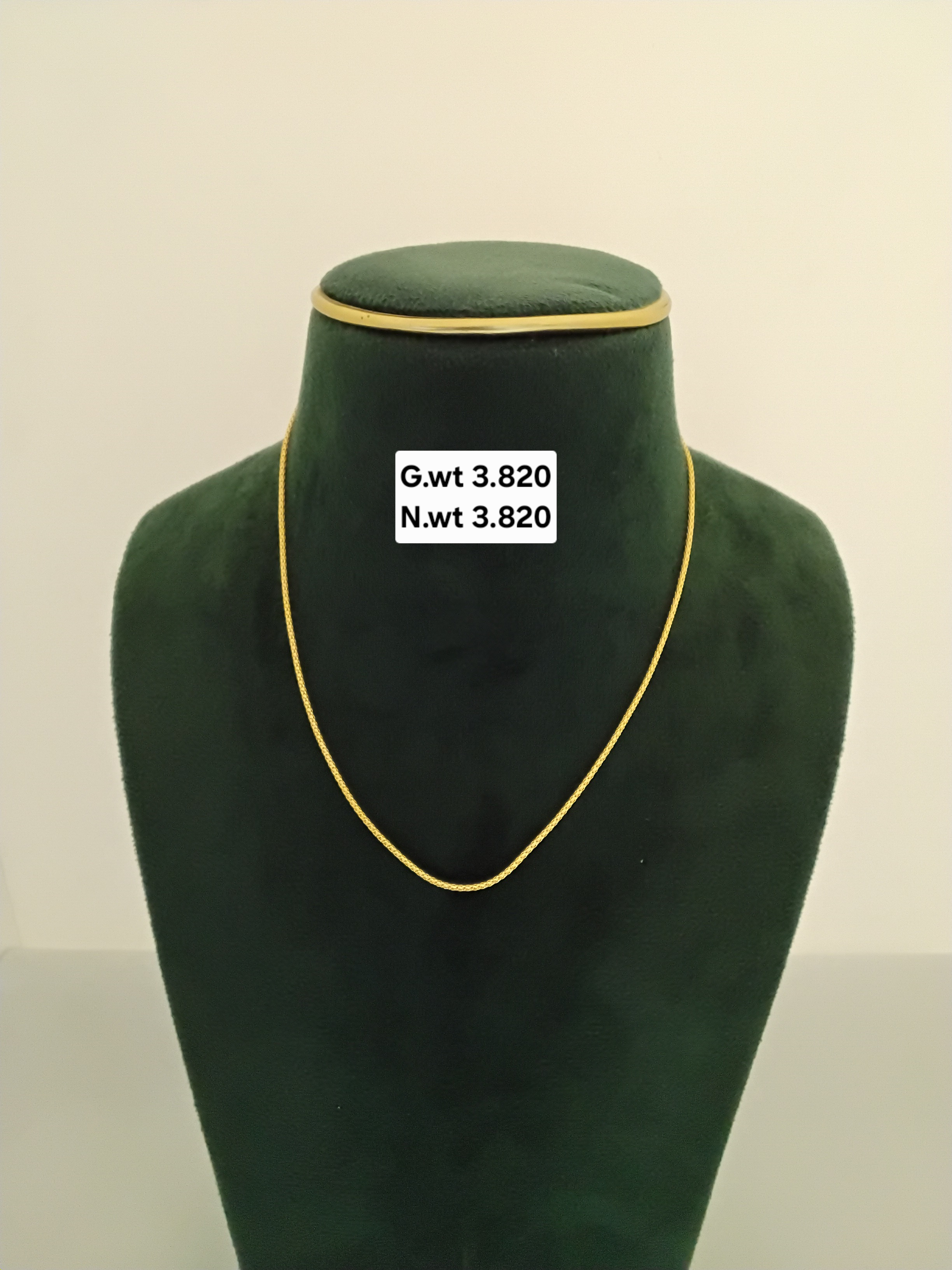 Gold chain 