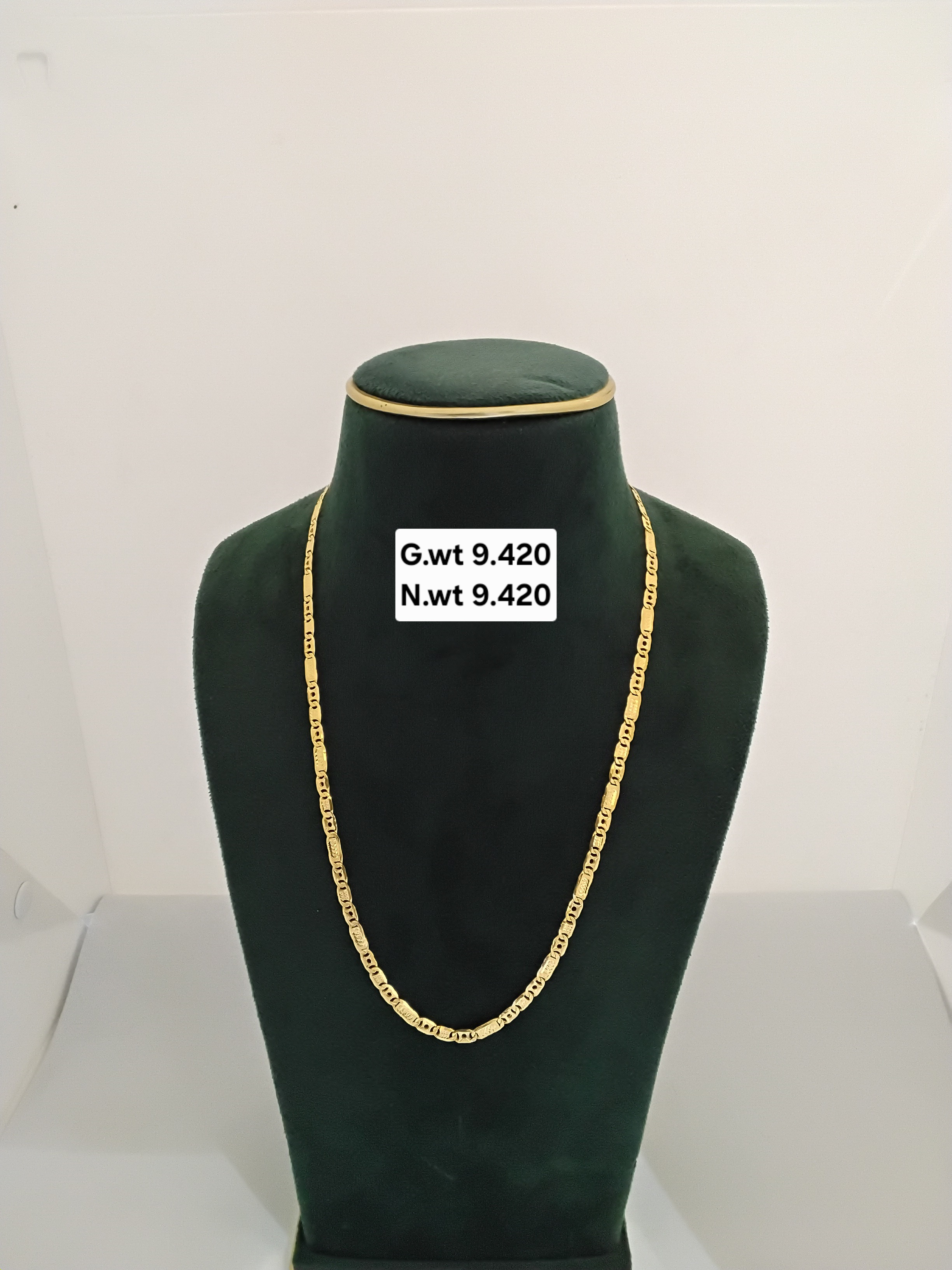 Gold chain 