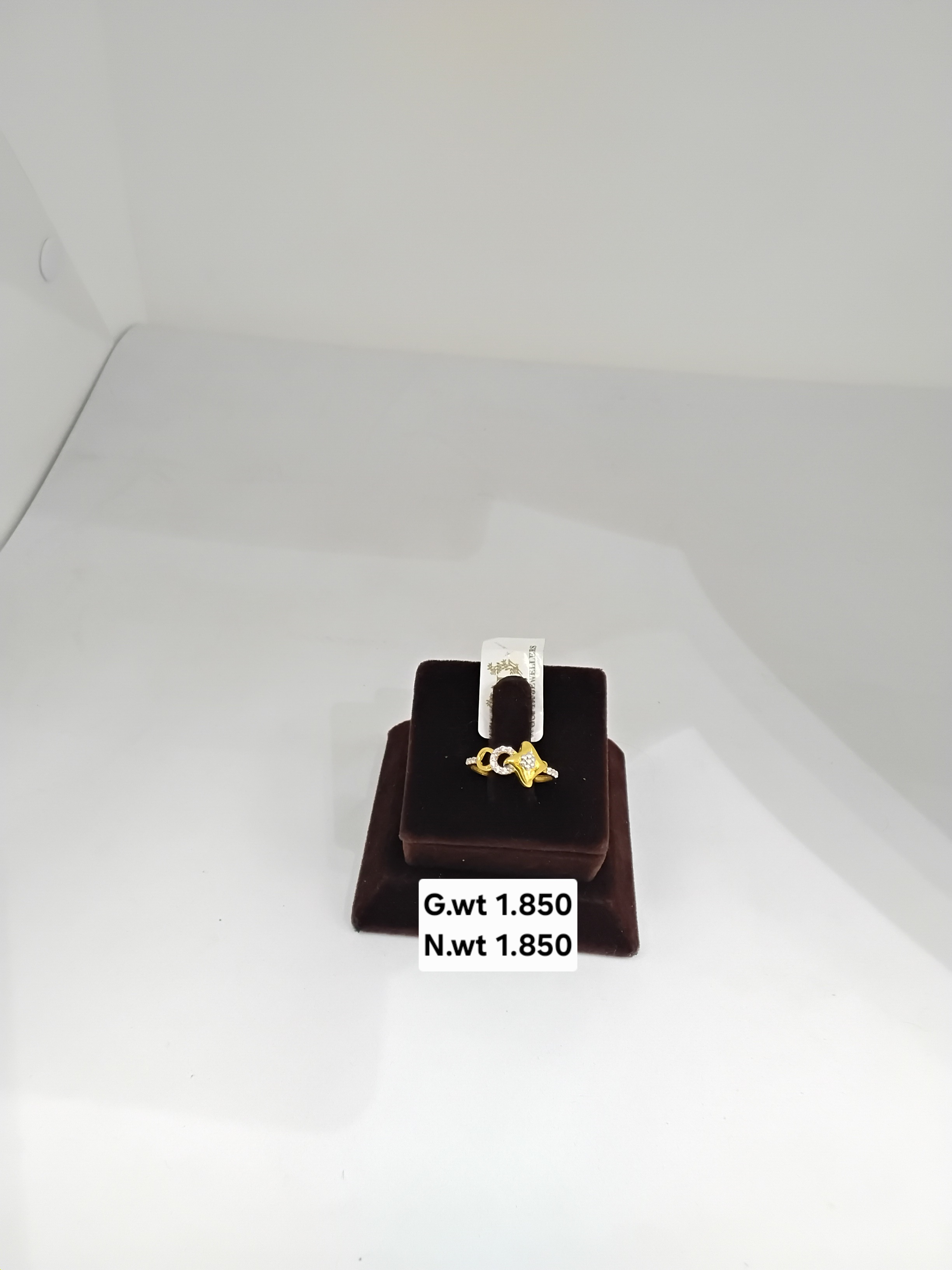 Fancy Ring