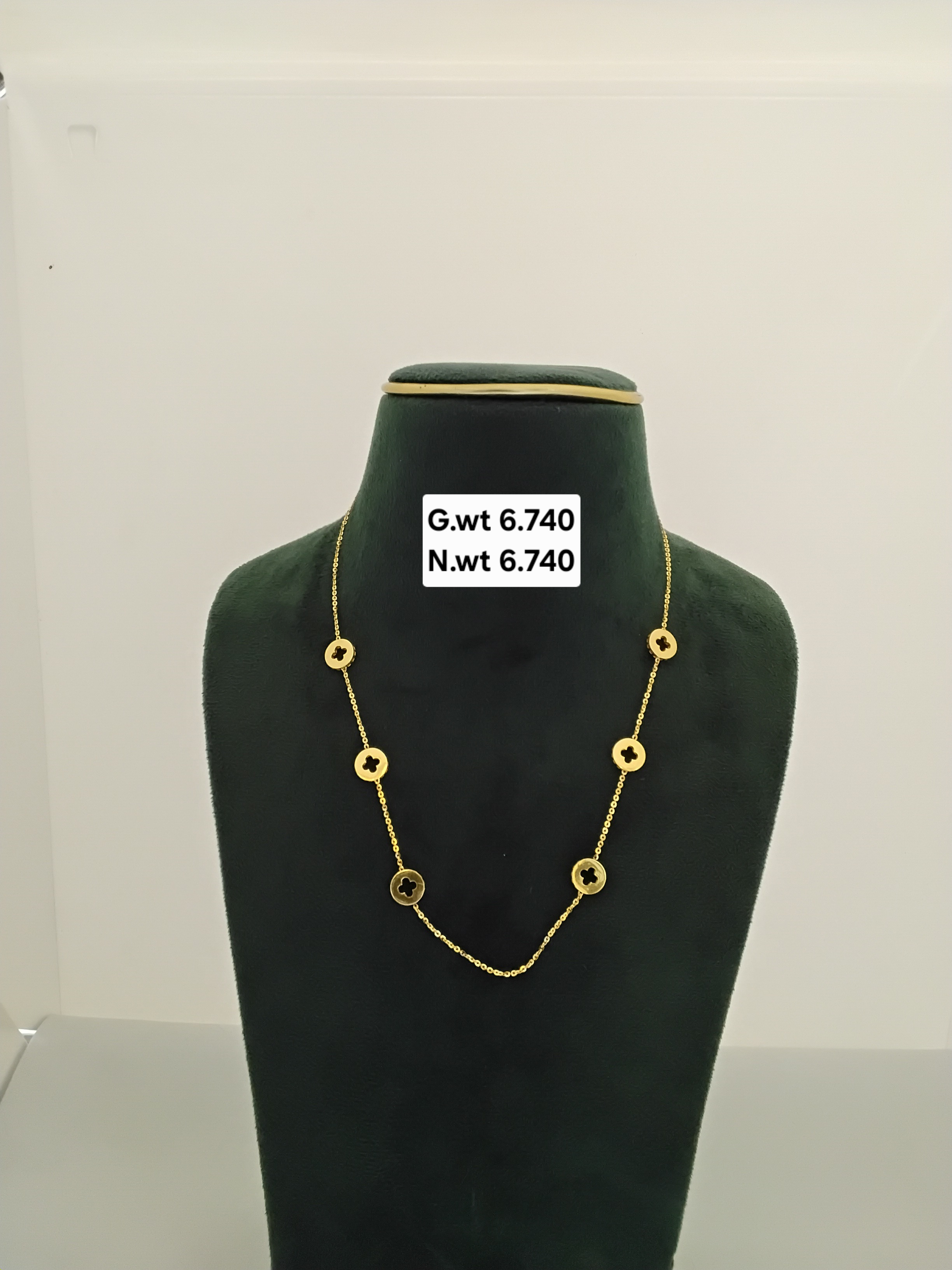 Gold chain 