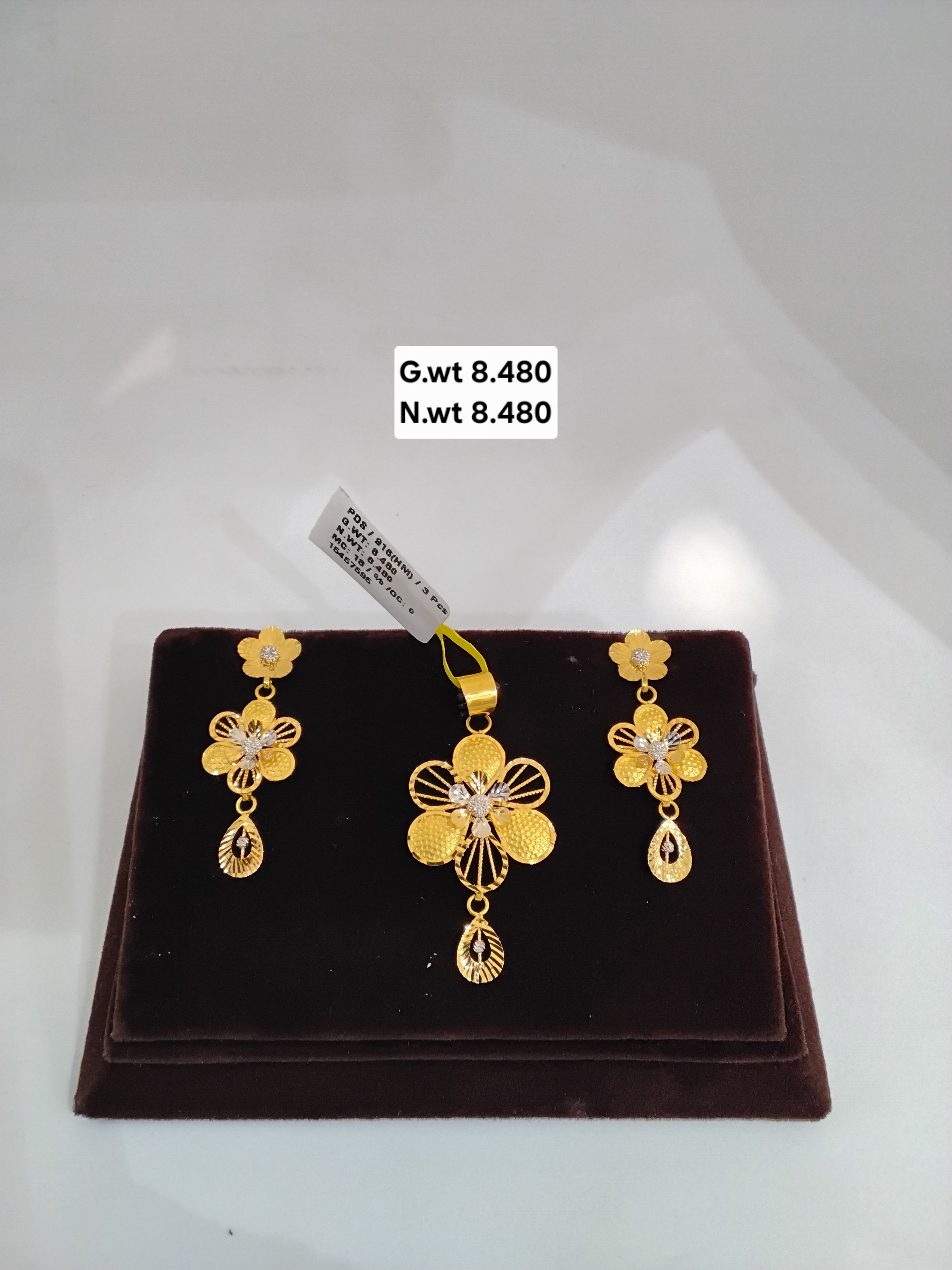 FANCY GOLD JHUMKA 