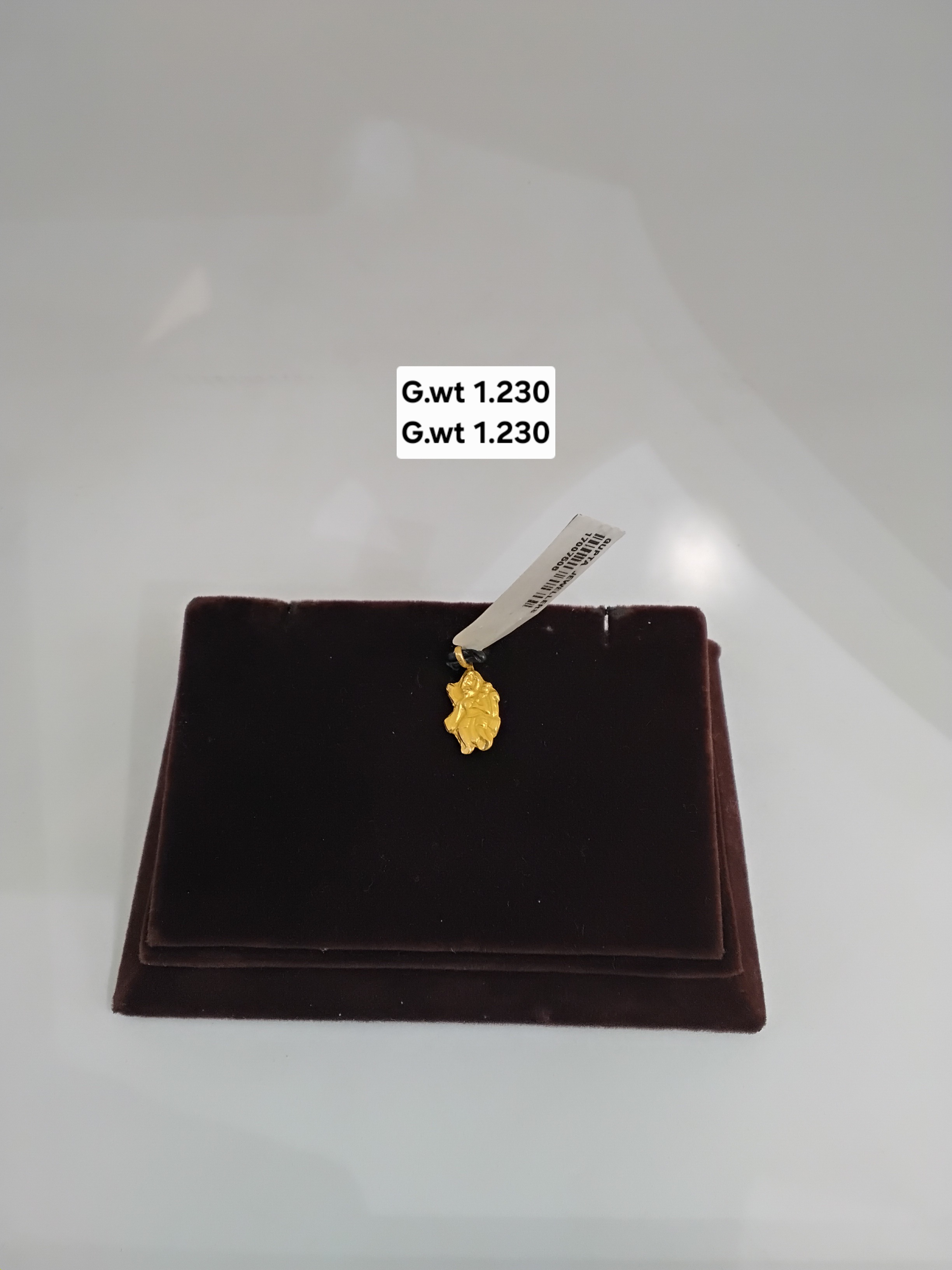 Designer Leaf Locket